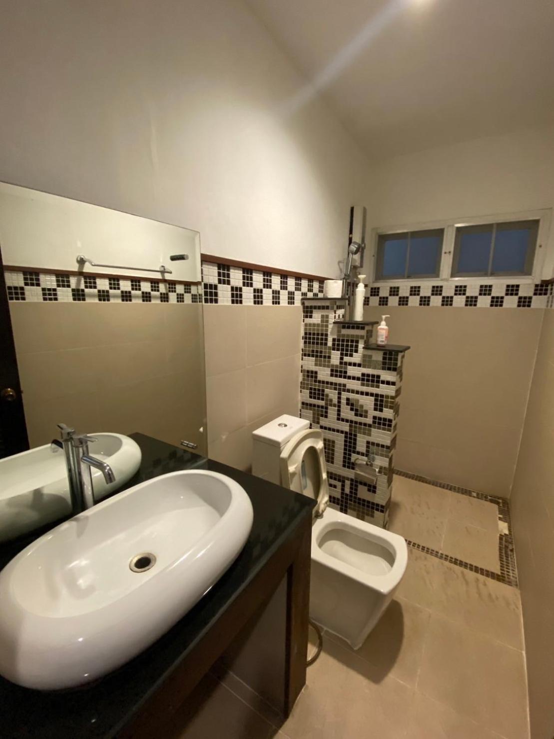 Hotel Baan Weekday Private 02 Chiang Mai Zewnętrze zdjęcie